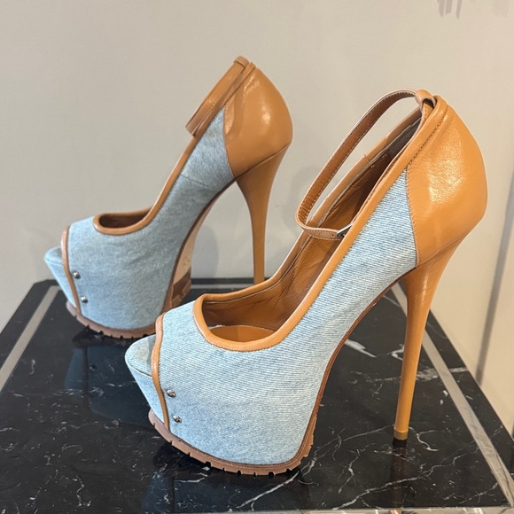 1969 Made in Italy Denim Fetish Platform Tan and Blue Women's Fetish Heels 39